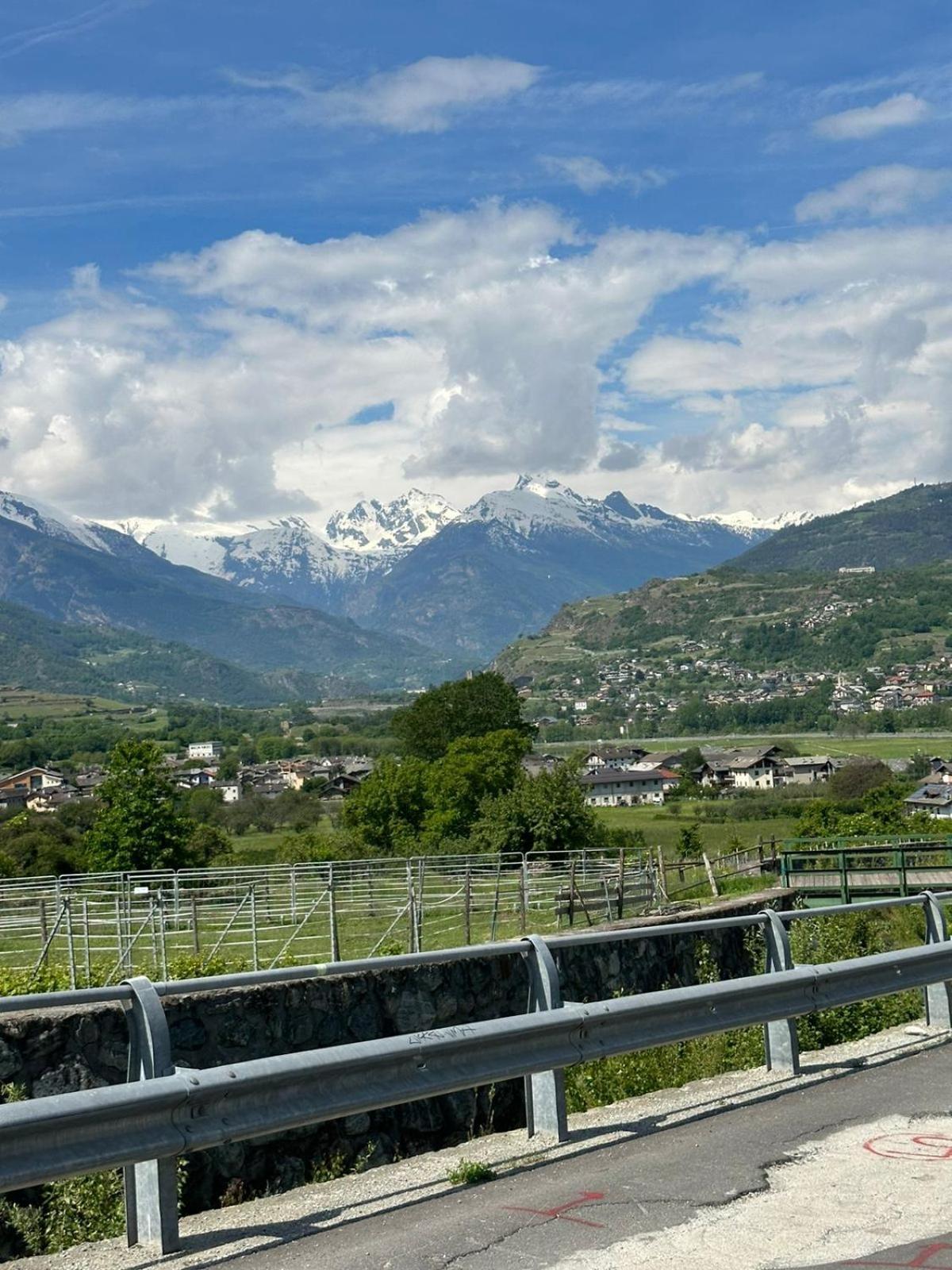 Maison Clair Vda Gressan N 0094 Aosta Zimmer foto